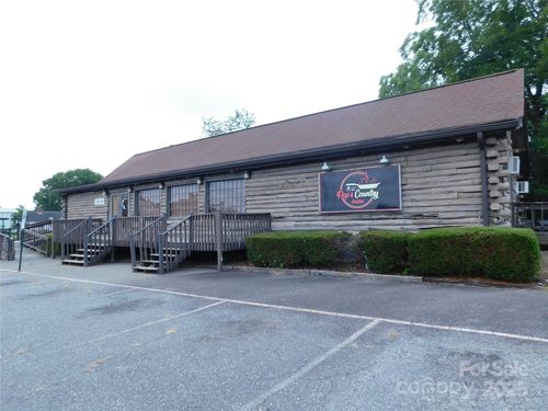119 N Main St, Stanley, NC, 28164-1720 | Card Image