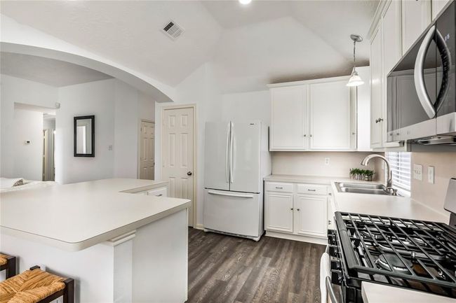 7511 Alderly Dr, House other with 4 bedrooms, 2 bathrooms and 2 parking in Spring TX | Image 17