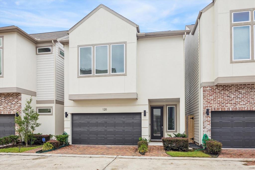 Knightsbridge Park Ln, Houston, TX 77018