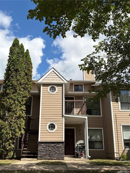 18 Cedar Meadow Drive, Regina, SK, S4X3J6 | Card Image