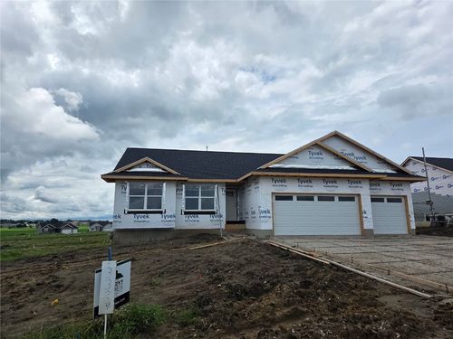 3329 Center Ct, Cedar Rapids, IA, 52411 | Card Image