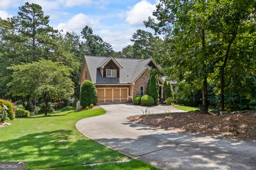425 Wyndward Point Dr, Hartwell, GA, 30643-8653 | Card Image