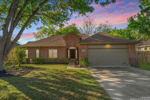 453 Raven Rdg, New Braunfels, TX, 78130-2336 | Card Image