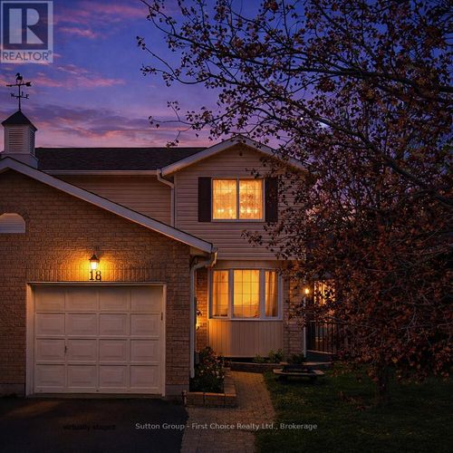 18 Moderwell St, Stratford, ON, N5A7T9 | Card Image