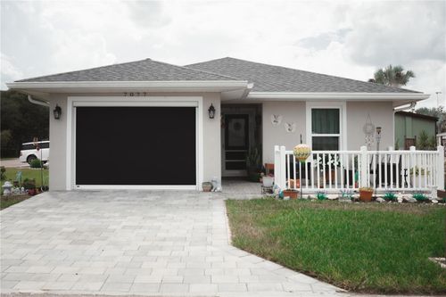 7077 Tamarind Way, LAKE WALES, FL, 33898-9616 | Card Image