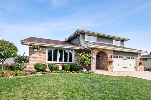 8930 Poplar St, Tinley Park, IL, 60487-7389 | Card Image