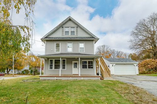 81 W Town St, Norwich, CT, 06360-2210 | Card Image