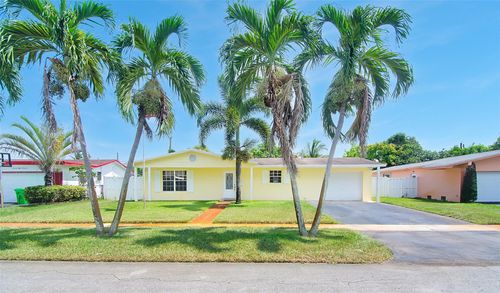 7830 Nw 21st St, Sunrise, FL, 33322-3916 | Card Image