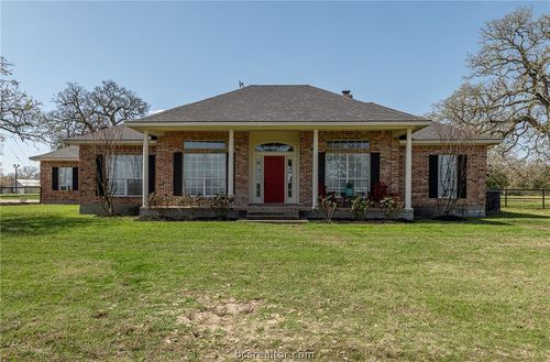 4948 Koppe Bridge Rd, College Station, TX, 77845-7001 | Card Image