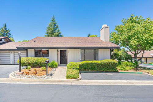 5560 Sequoia Circle, Citrus Heights, CA, 95610 | Card Image