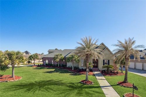 318 Cape Breton Dr, Slidell, LA, 70458-8811 | Card Image