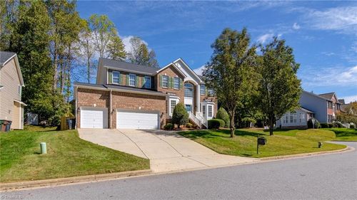 500 Hannah Mckenzie Dr, Greensboro, NC, 27455-1551 | Card Image
