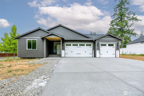 127 Sequoia Ln, Onalaska, WA, 98570-1039 | Card Image