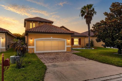 369 Villa Sorrento Cir, HAINES CITY, FL, 33844-8301 | Card Image