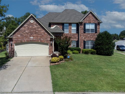 4400 W Freeport Cir, Broken Arrow, OK, 74012-8641 | Card Image