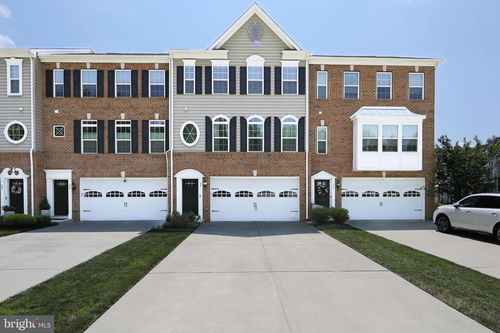 28 Isabelle Ct, MARLTON, NJ, 08053-5624 | Card Image