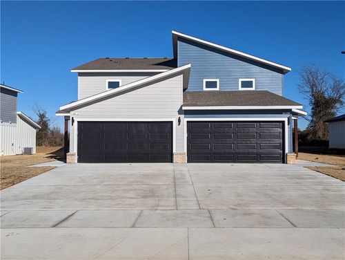 2-1606 Sw Casuarina Dr, Bentonville, AR, 72713-5196 | Card Image