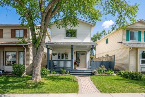 96 Mckinley Rd Se, Calgary, AB, T2Z1V8 | Card Image