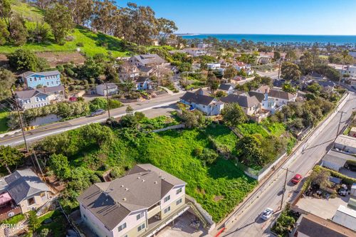 257 Cedar St, Ventura, CA, 93001-1922 | Card Image