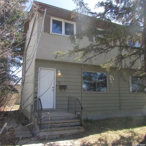 451 Mcintosh Street, Regina, SK, S4R4Z7 | Card Image