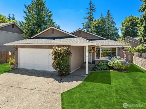 22428 19th Ave Se, Bothell, WA, 98021-8444 | Card Image