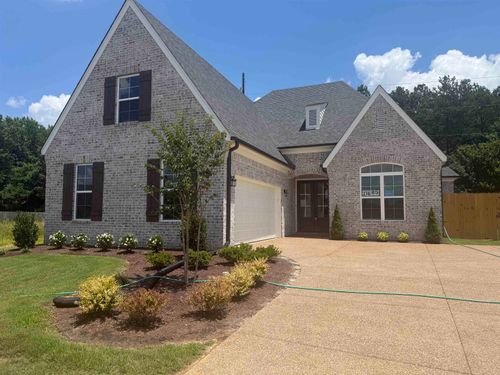 85 Ridgefield Dr, Oakland, TN, 38060-4671 | Card Image