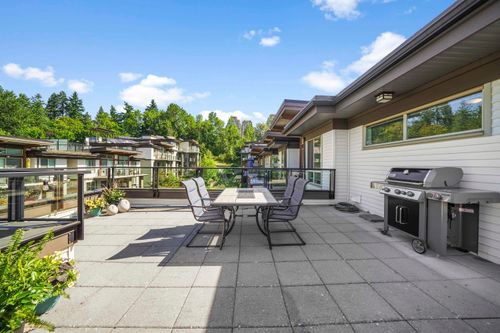 401-7428 Byrnepark Walk, Burnaby, BC, V3N0B4 | Card Image