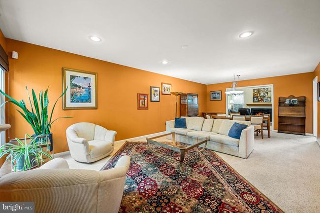 185 Pinecrest Ln, Townhouse with 3 bedrooms, 3 bathrooms and null parking in LANSDALE PA | Image 7