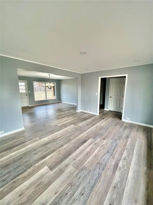 2906 W Broadway Ave, Enid, OK, 73703-5162 | Card Image