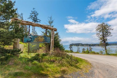 7340 Thornton Hts, Sooke, BC, V9Z1L8 | Card Image