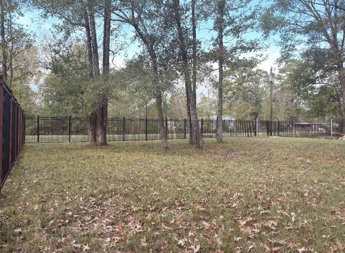 256 County Road 2146, Cleveland, TX, 77327-2107 | Card Image