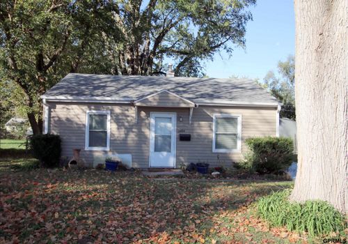 2804 Jefferson St, Bellevue, NE, 68005-5450 | Card Image