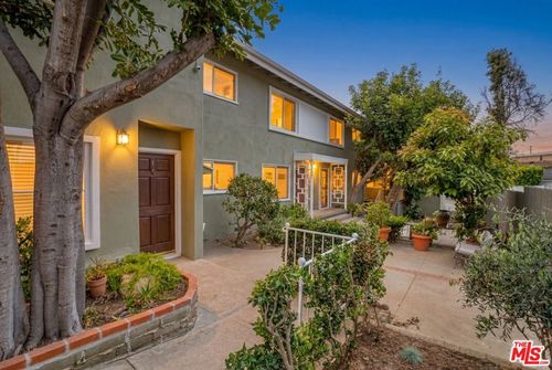 7a-16144 W Sunset Blvd, Pacific Palisades, CA, 90272-3428 | Card Image