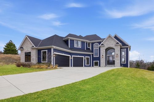 N87W25037 Bay Court, Lisbon, WI, 53089 | Card Image