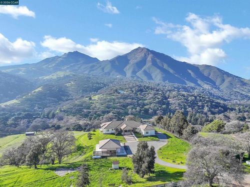 420 Leon Ct, Clayton, CA, 94517 | Card Image