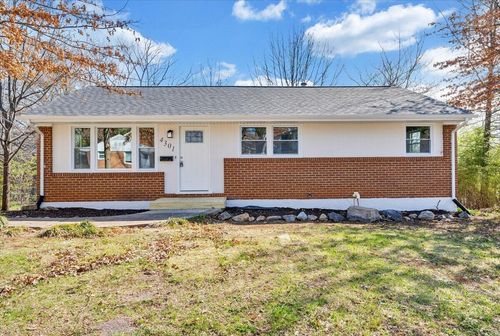 4301 Holmes St Ne, Roanoke, VA, 24012-3005 | Card Image