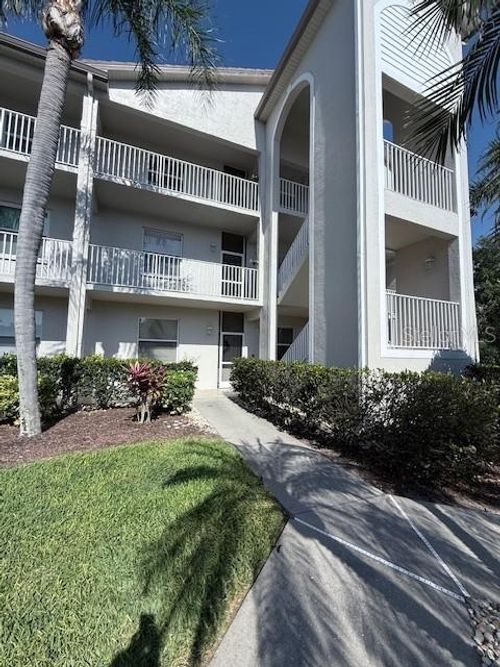 apt-7109-8755 Olde Hickory Ave, SARASOTA, FL, 34238-4361 | Card Image