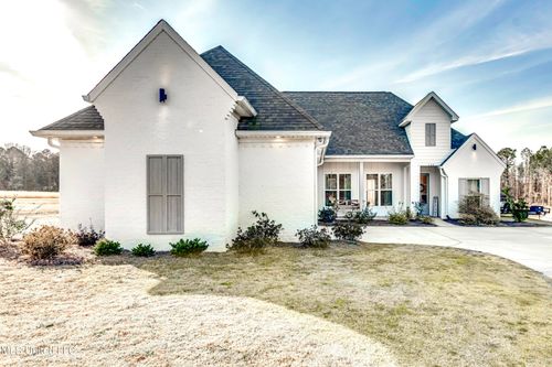 162 Harrell Rd, Pelahatchie, MS, 39145-4044 | Card Image