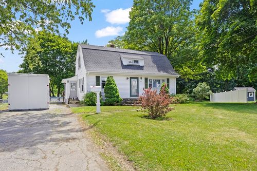 12 Newton Ave, Oxford, MA, 01540-1230 | Card Image