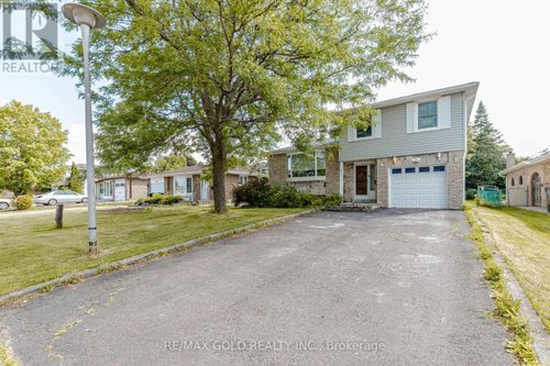 31 Gondola Cres, Brampton, ON, L6S1W5 | Card Image