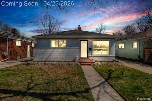 4663 Mayfair St, Dearborn Heights, MI, 48125-3019 | Card Image