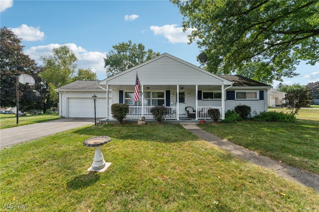 Kirk Rd, Youngstown, OH 44511