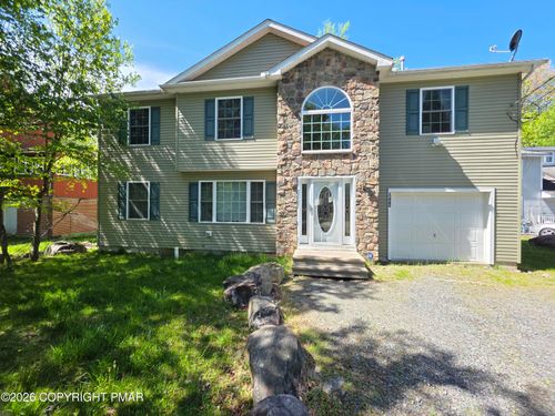 7470 Leila Ct, Tobyhanna, PA, 18466-3351 | Card Image