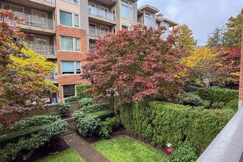 108-119 W 22nd, North Vancouver, BC, V7M0B4 | Card Image