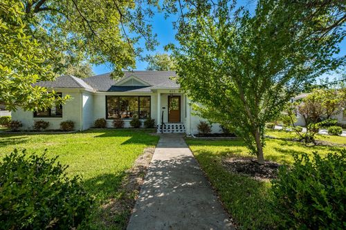 800 N Waddill St, Mckinney, TX, 75069-2966 | Card Image