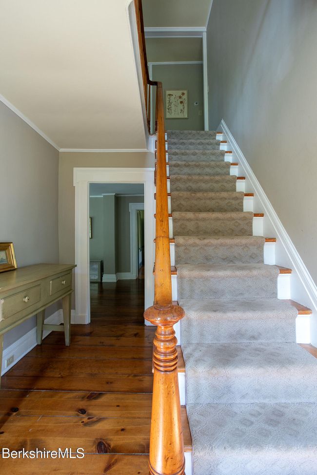311 N Plain Rd, House other with 4 bedrooms, 4 bathrooms and null parking in Great Barrington MA | Image 27