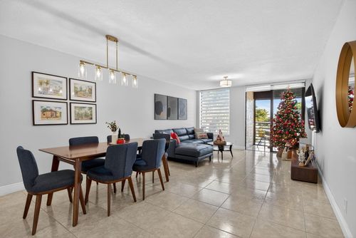 319-6301 N University Dr, Tamarac, FL, 33321-4035 | Card Image