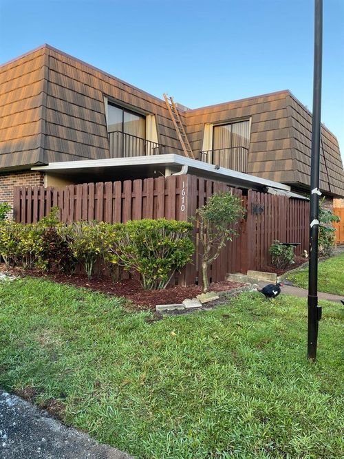 apt-c-1670 Forest Lakes Cir, West Palm Beach, FL, 33406-5762 | Card Image