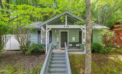 638 Morning Mist Way, Gatlinburg, TN, 37738-5768 | Card Image