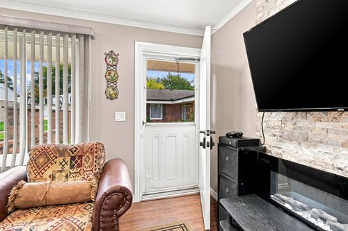 11819 Meadow Lane Dr, Warren, MI, 48093-1258 | Card Image